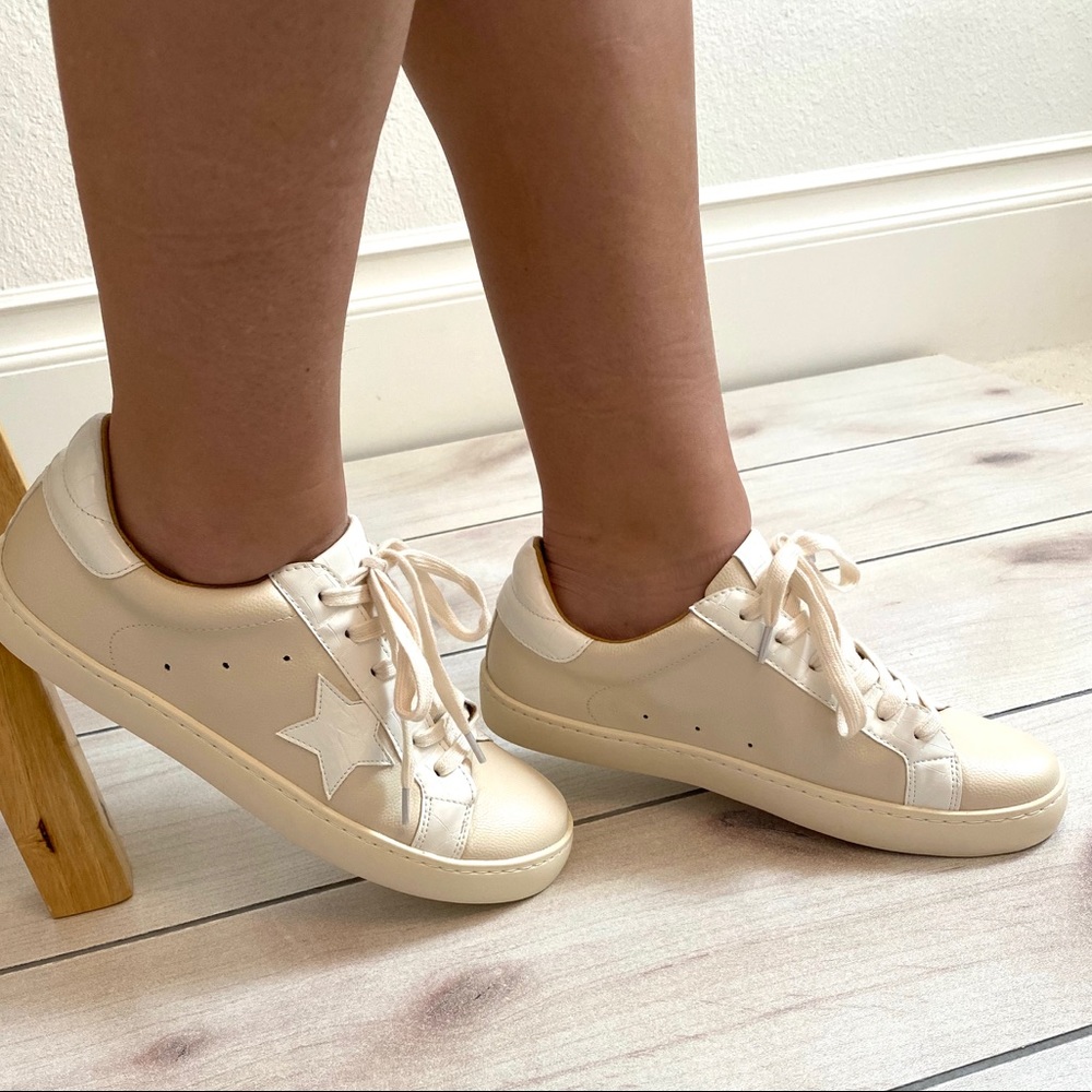 Vici Sky Full of Stars Sneakers - Picture 8 of 8